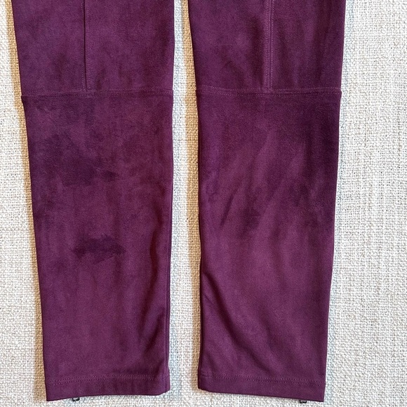 EXPRESS Burgundy Faux Suede Ankle Zip Legging Eggplant Wine Stretch Pant Wmns M - Picture 9 of 15